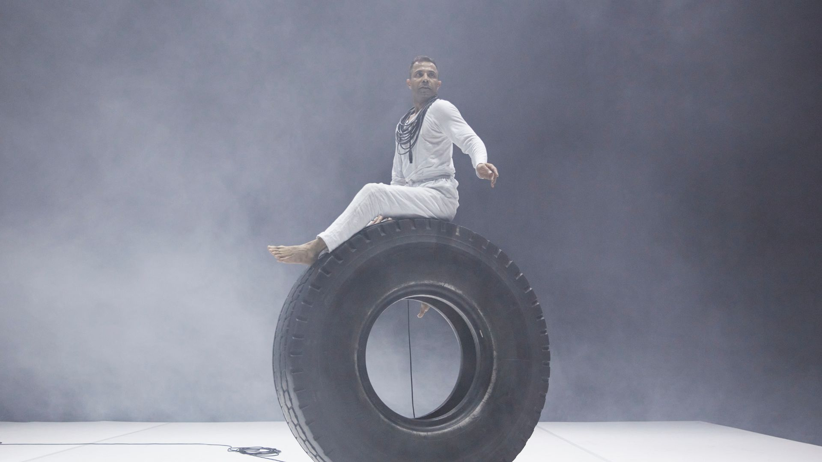 “Leave The Shame At The Door”:  Raghav Handa On How Vulnerability & Dance Go Hand-In-Hand