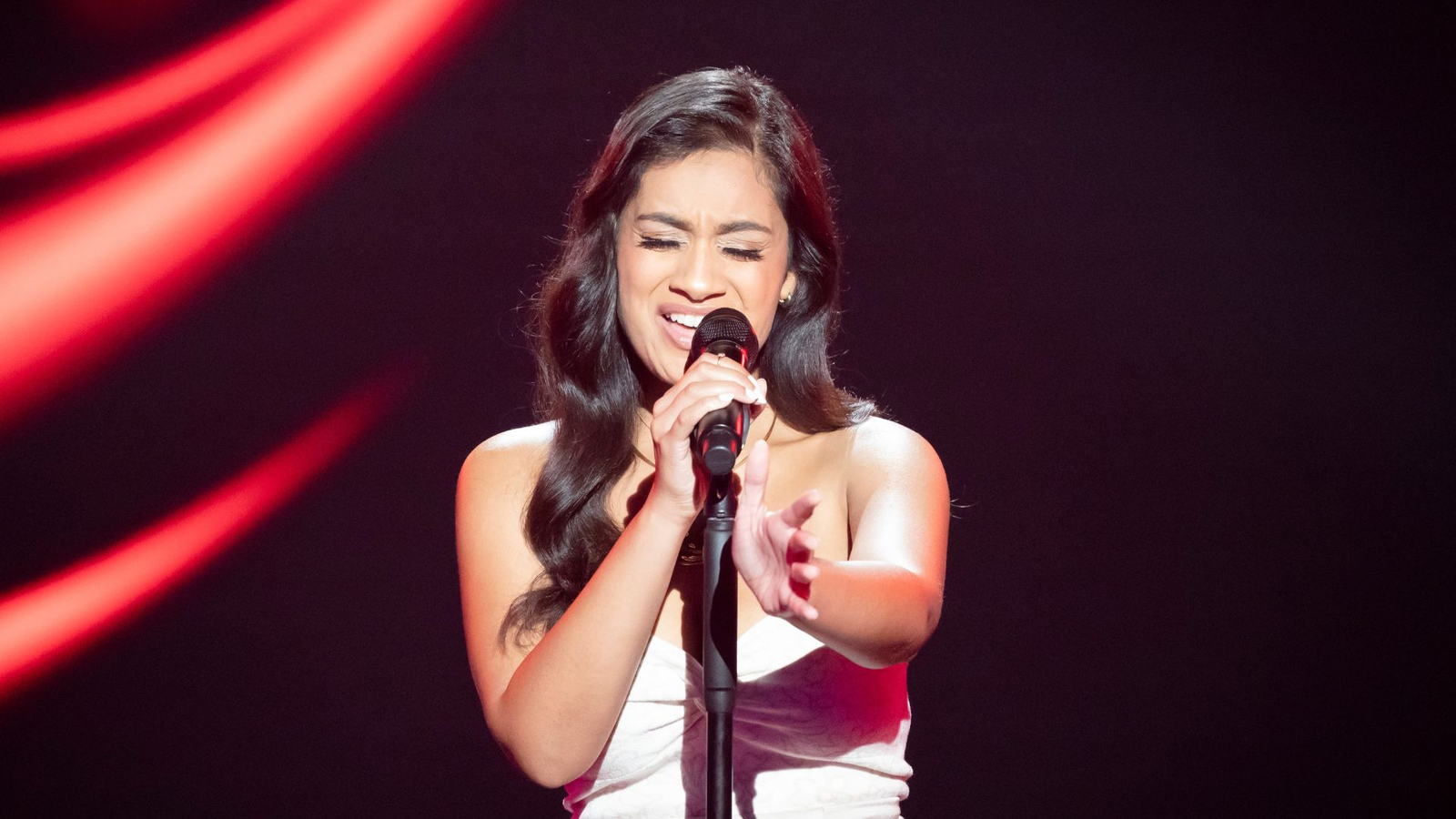 ‘The Voice Australia’s Shannen Wick On Turning 4 Coaches’ Chairs, Representation & Inspiring Her Students